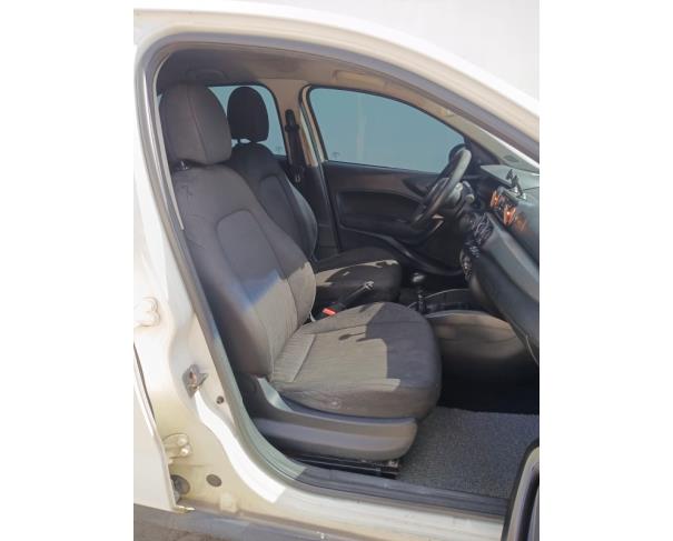 Foto de FIAT ARGO DRIVE 1.0