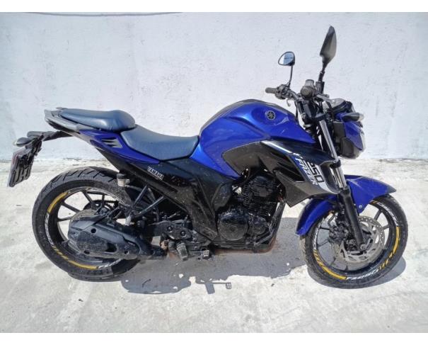 Foto de YAMAHA FAZER 250