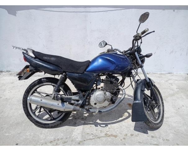 Foto de JTA SUZUKI EN 125