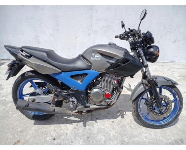 Foto de HONDA TWISTER CBX 250