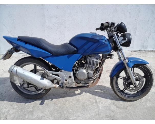 Foto de HONDA CBX 250 TWISTER