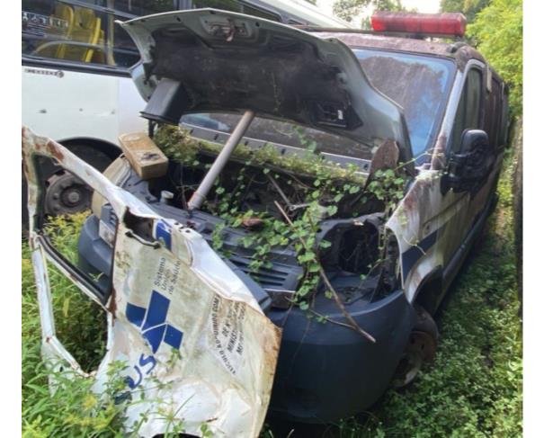 Foto de SUCATA INSERVIVEL SEM ID