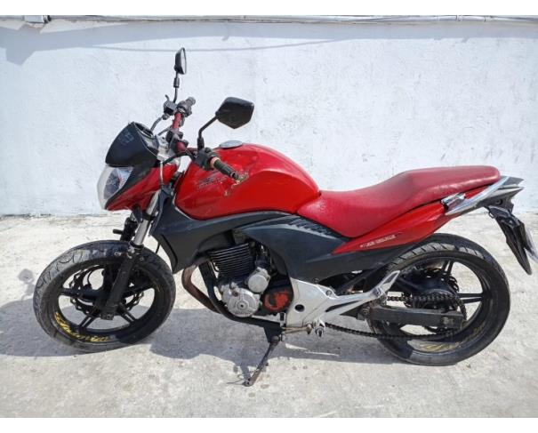 Foto de HONDA CB 300 R