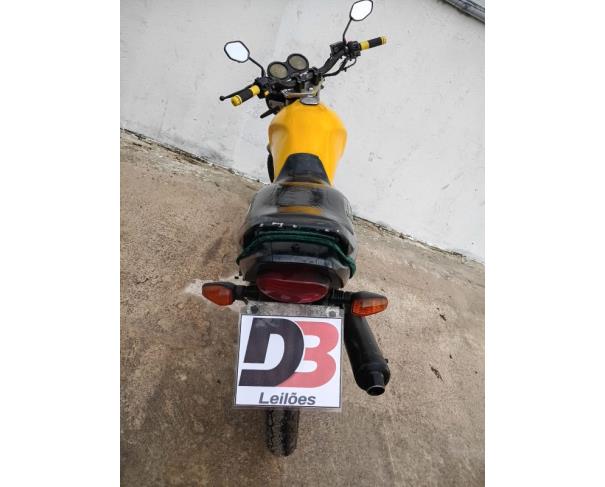 Foto de JTA SUZUKI EN 125