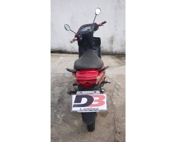 Foto de TRAXX JLM 500